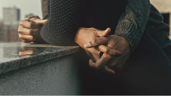 Healing Attachment Wounds: From Childhood Roots to Adult Relationship Recovery