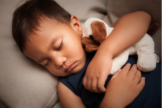 The Comprehensive Guide to Optimizing Children’s Sleep: Environment, Cycles, and Routines
